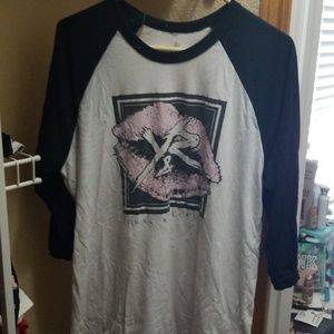 Young and reckless tee